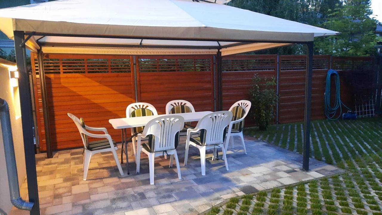 Balaton Legendaja Apartman Siofok Ngoại thất bức ảnh
